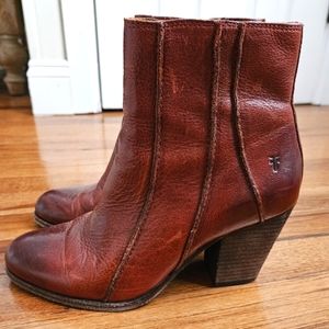 Frye Essa Seam Bootie Rust Leather
